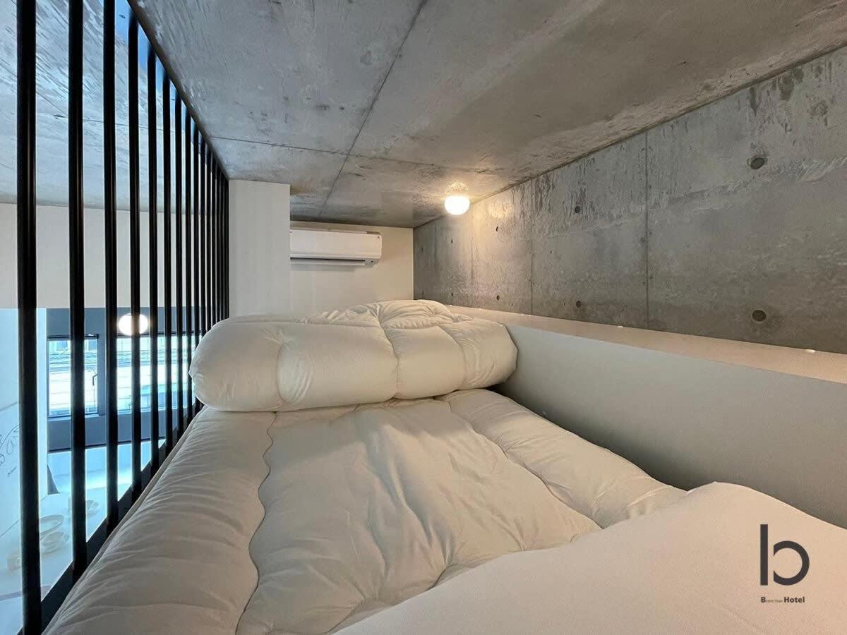 Bhotel Nekoyard - Stylish Loft Studio Steps From Peace Park Hiroşima Dış mekan fotoğraf
